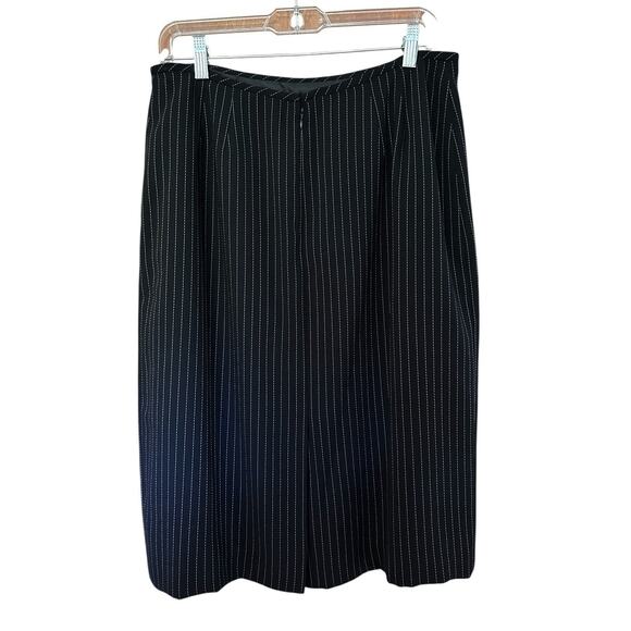Le Suit Women’s Black Pinstripe Jacket Skirt Suit Set Fully Lined Size 14 - Picture 9 of 15